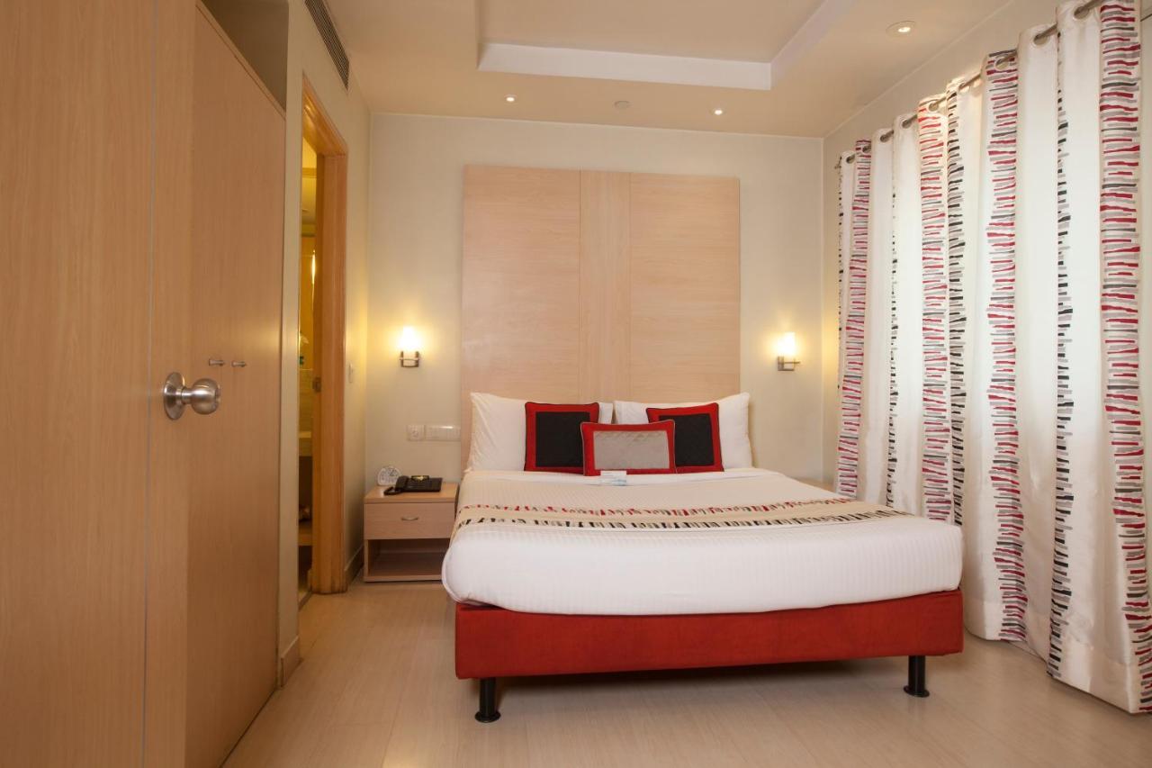 อเวลอน คอร์ตยาร์ด Hotel นิวเดลี ภายนอก รูปภาพ