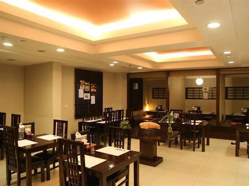 อเวลอน คอร์ตยาร์ด Hotel นิวเดลี ภายนอก รูปภาพ
